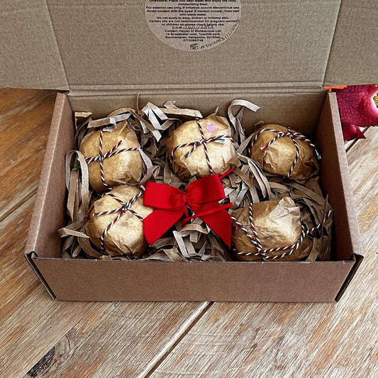 "Inspired by" bundle of Moisturising bath fizzers