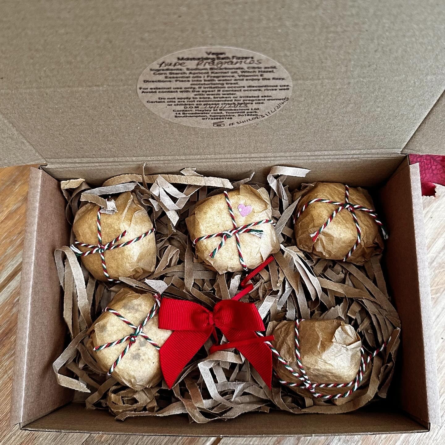 "Inspired by" bundle of Moisturising bath fizzers