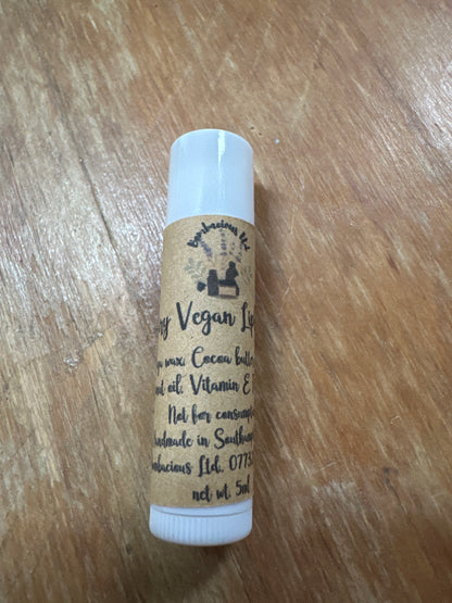 Refillable vegan lip balms