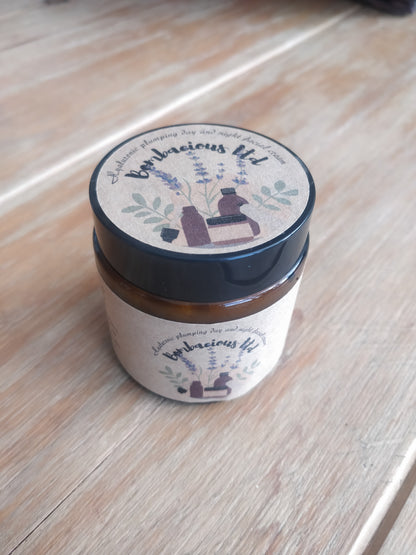 Hyaluronic plumping day and night facial cream