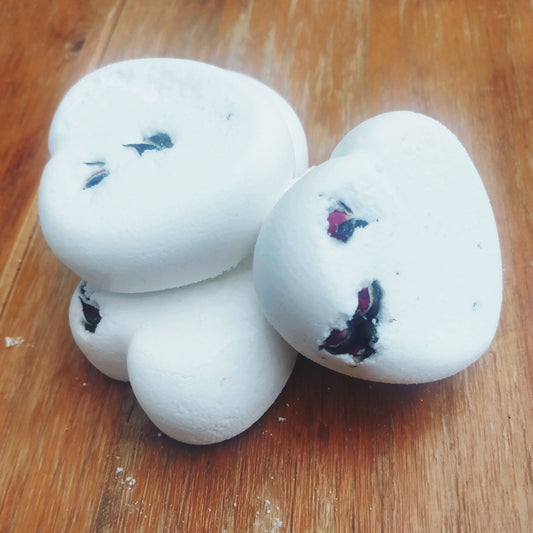 Floral Heart Moisturising Bath bombs